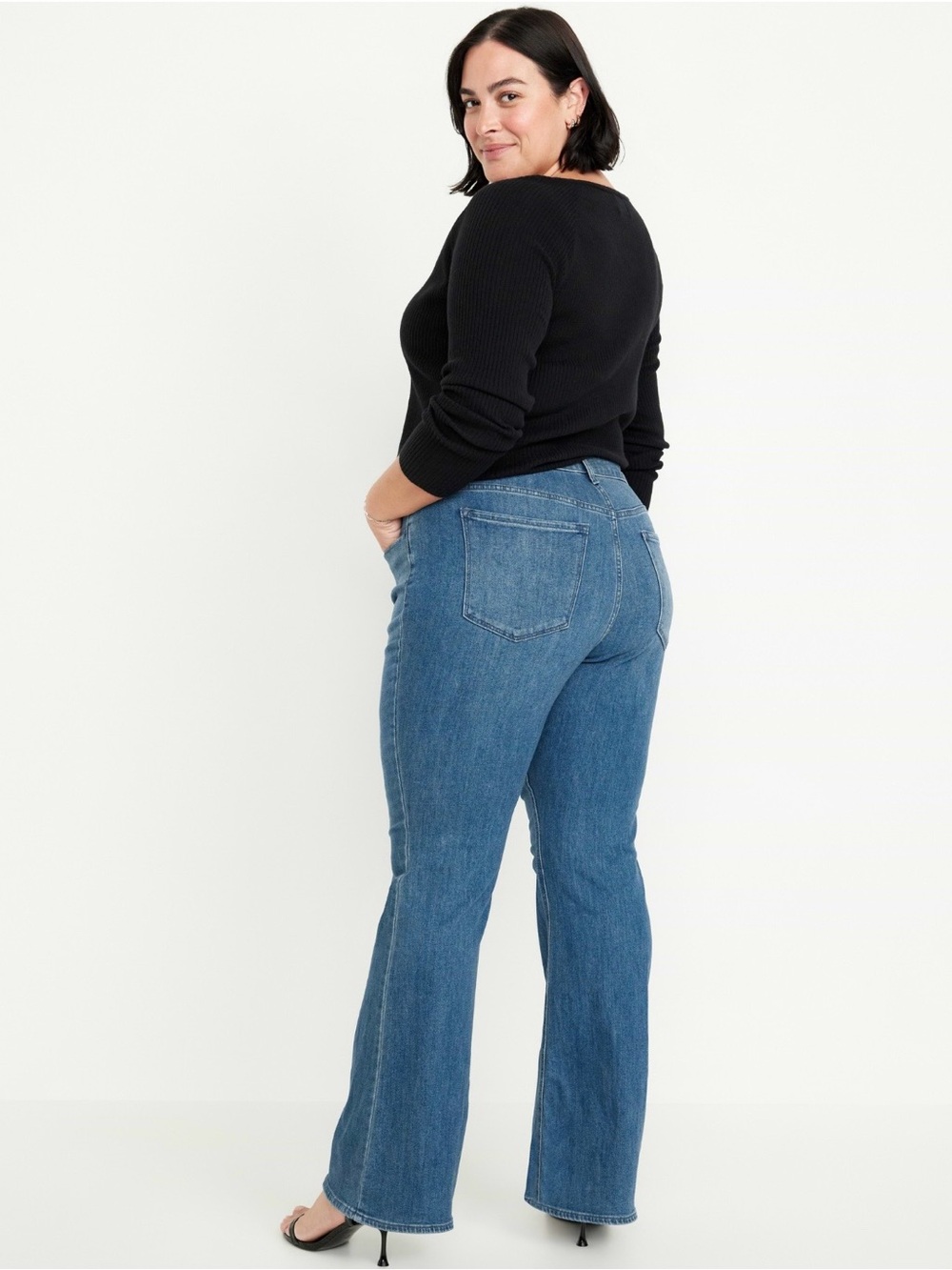 Old Navy Women’s Hi-Rise Mid-Wash Flare Jeans